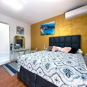 Roma Apartment