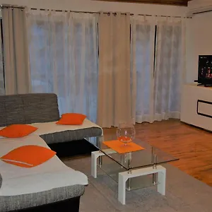 Slavka Apartament